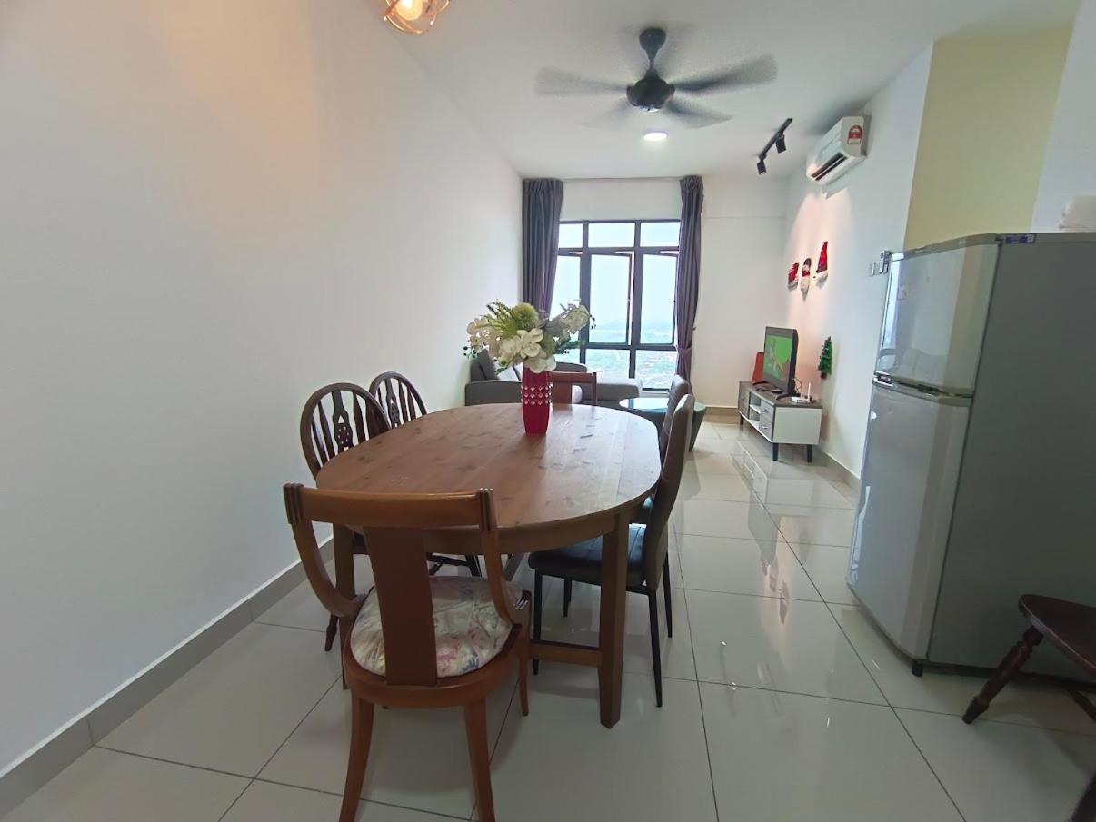 Jalan Sagu 36 Apartment Johor Bahru Bagian luar foto
