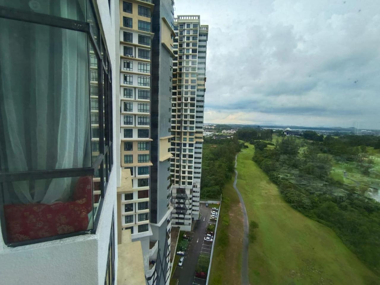 Jalan Sagu 36 Apartment Johor Bahru Bagian luar foto